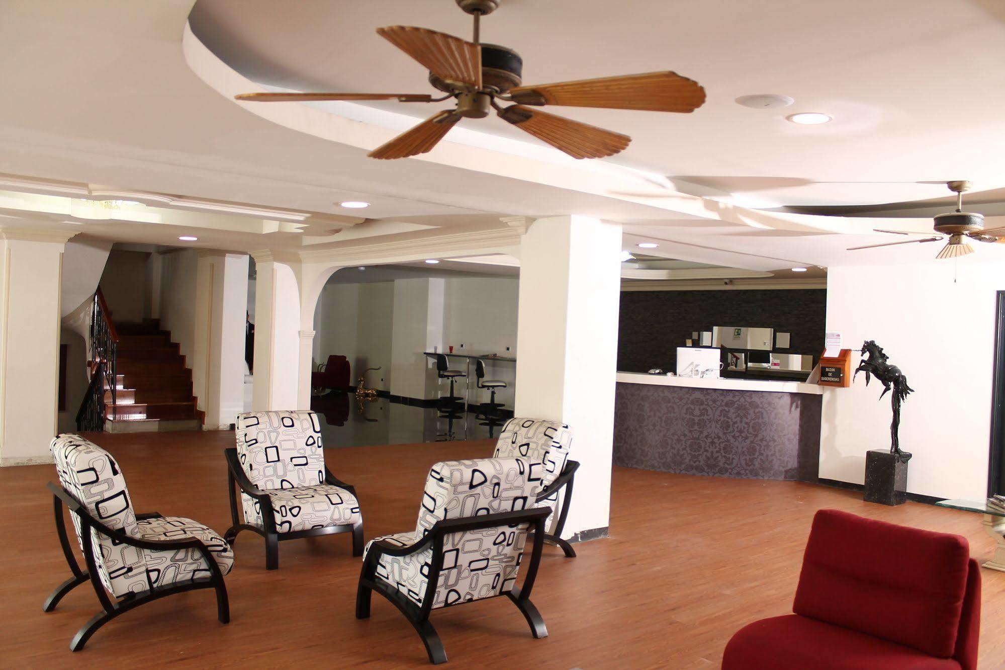 Top Deck Hotel Pereira Exterior foto